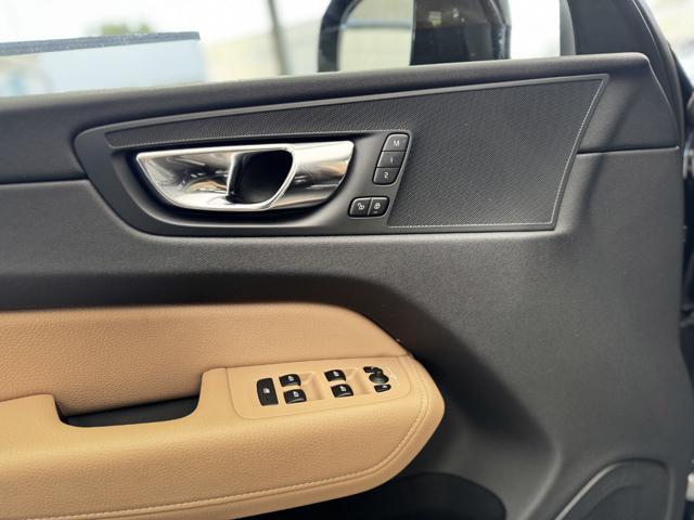 VOLVO XC60 D4 Inscription (Tetto/Pelle Cognac/Led)