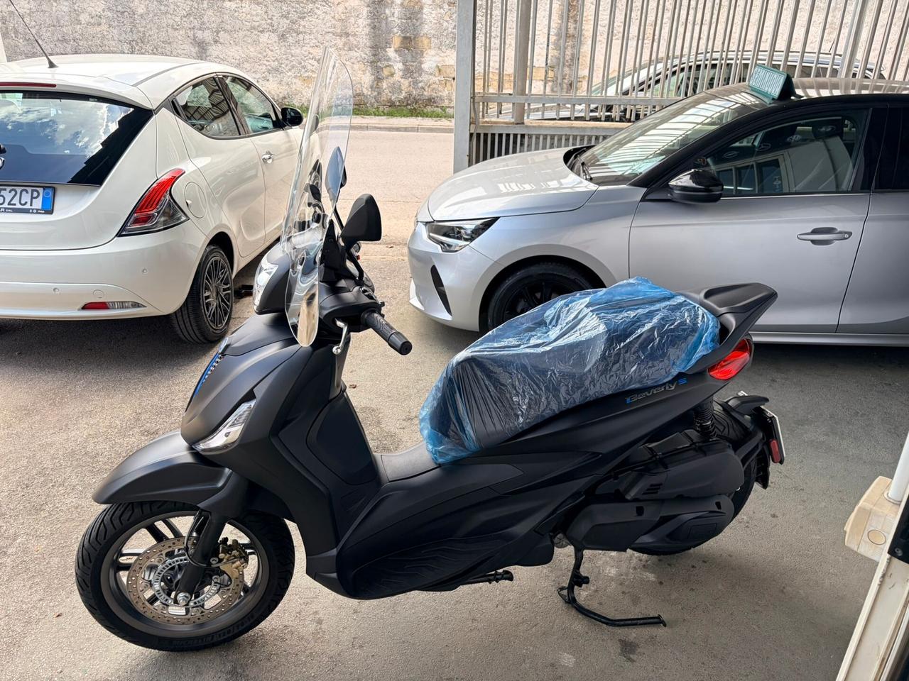 PIAGGIO BEVERLY S 400 MY 2026 *FINANZIAMENTO SENZA BUSTA PAGA
