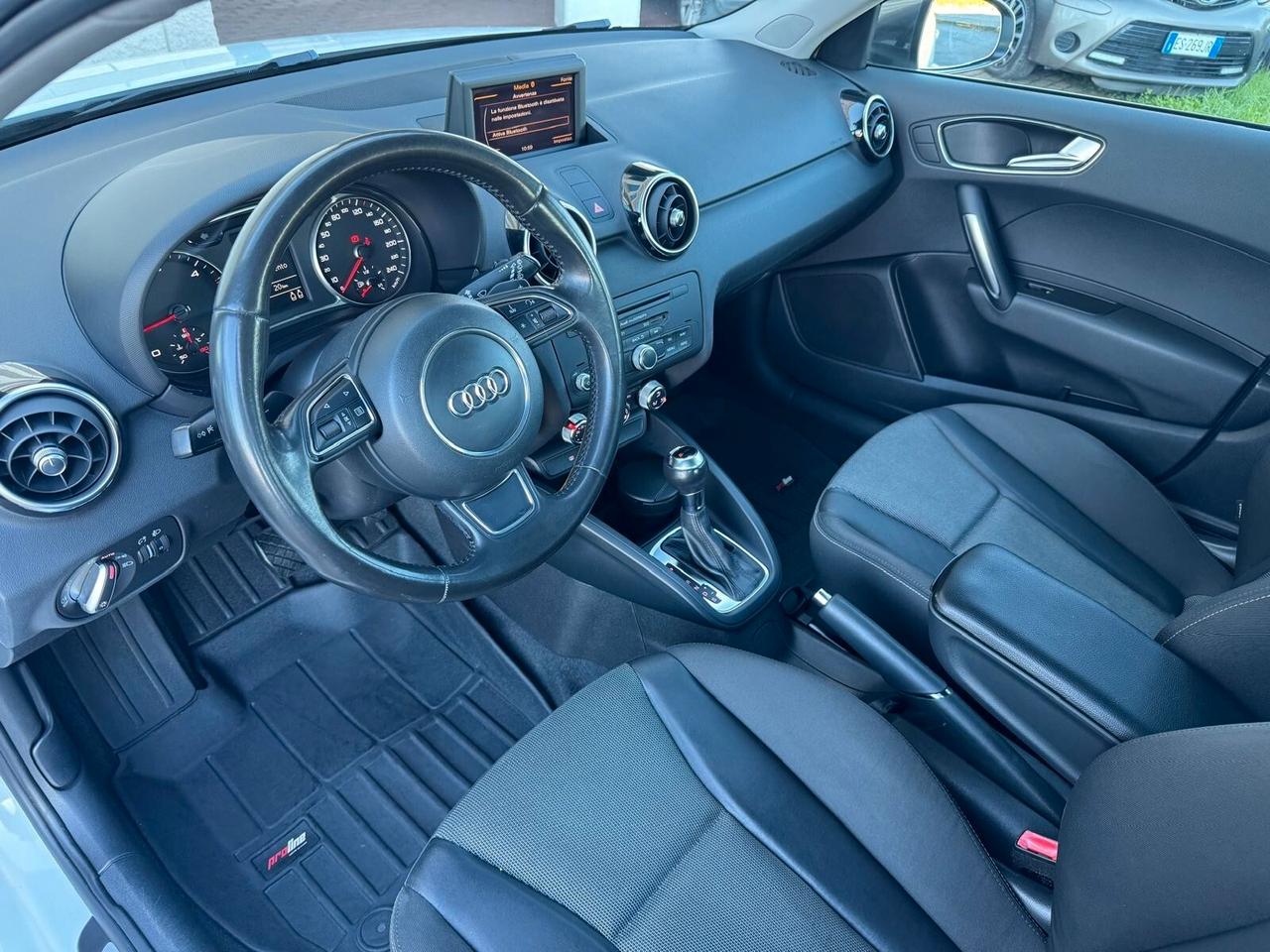 Audi A1 I Sportback 1.6 tdi S tronic Admired