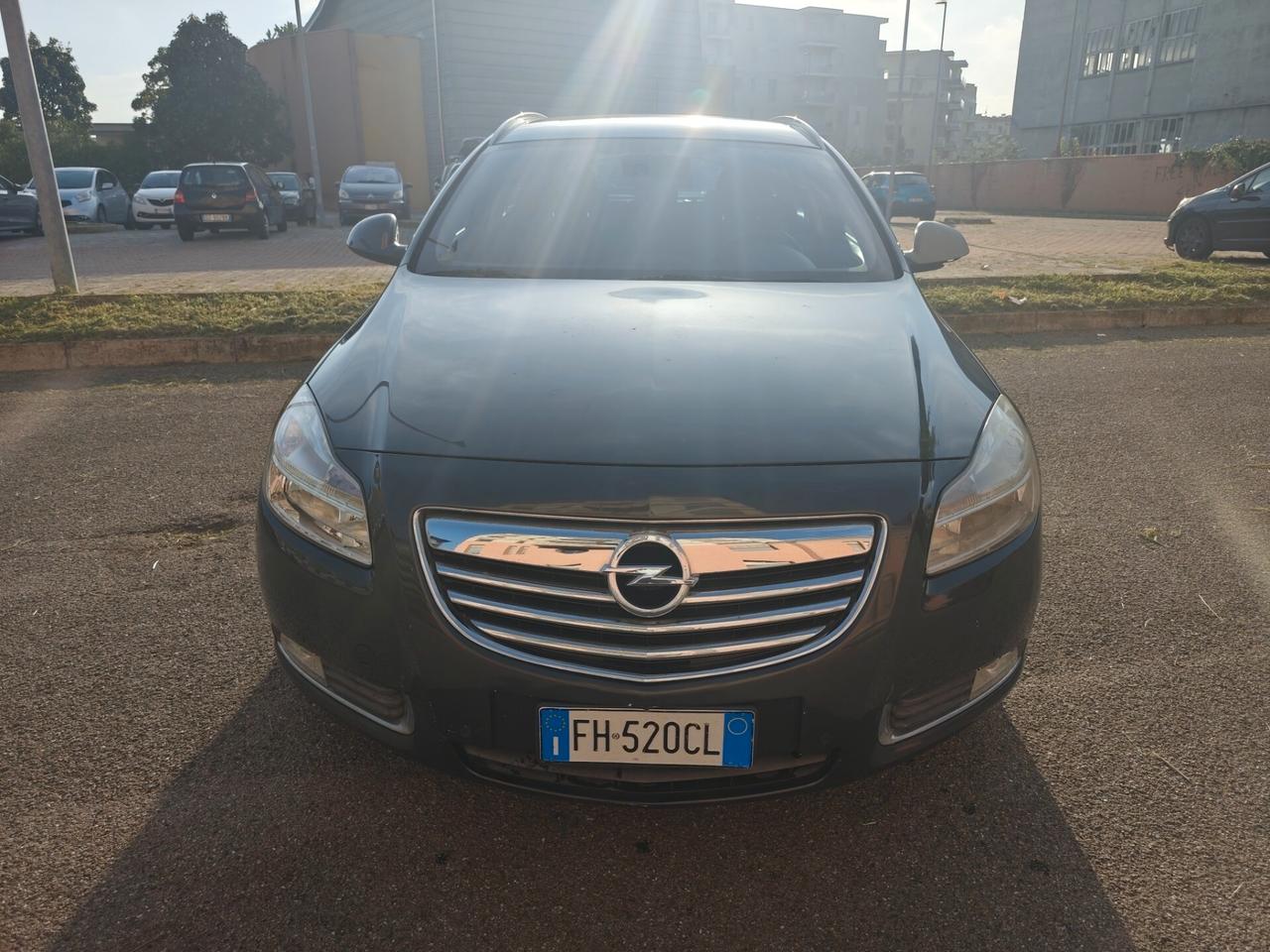 Opel Insignia 2.0 CDTI Sports Tourer Cosmo neopatentati