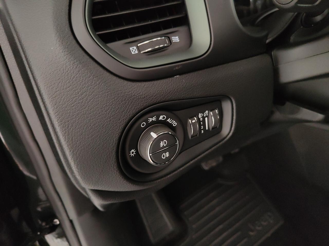 Jeep Renegade 1.5 Turbo T4 MHEV North Star