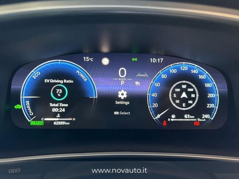 Toyota Corolla Cross 2.0H (197 CV) E-CVT Lounge Light 4WD