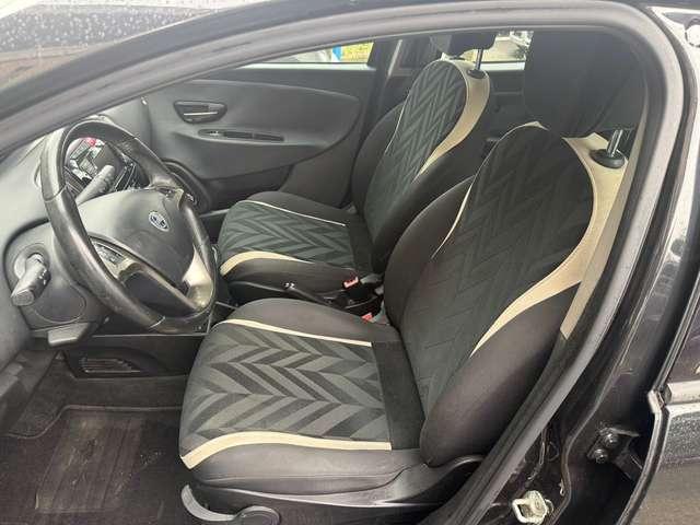 Lancia Ypsilon Ypsilon III 2015 1.2 Gold 69cv