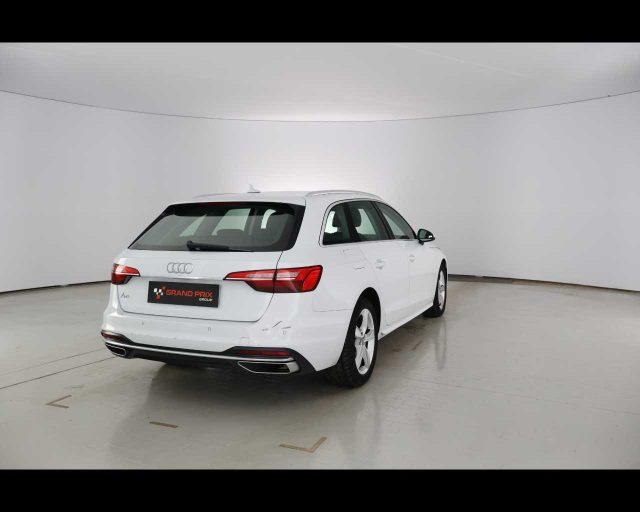 AUDI A4 Avant 35 TFSI S tronic Business Advanced