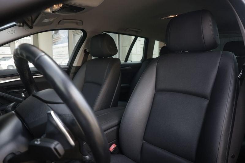 BMW Serie 5 520d xDrive Luxury Auto Unicoproprietario