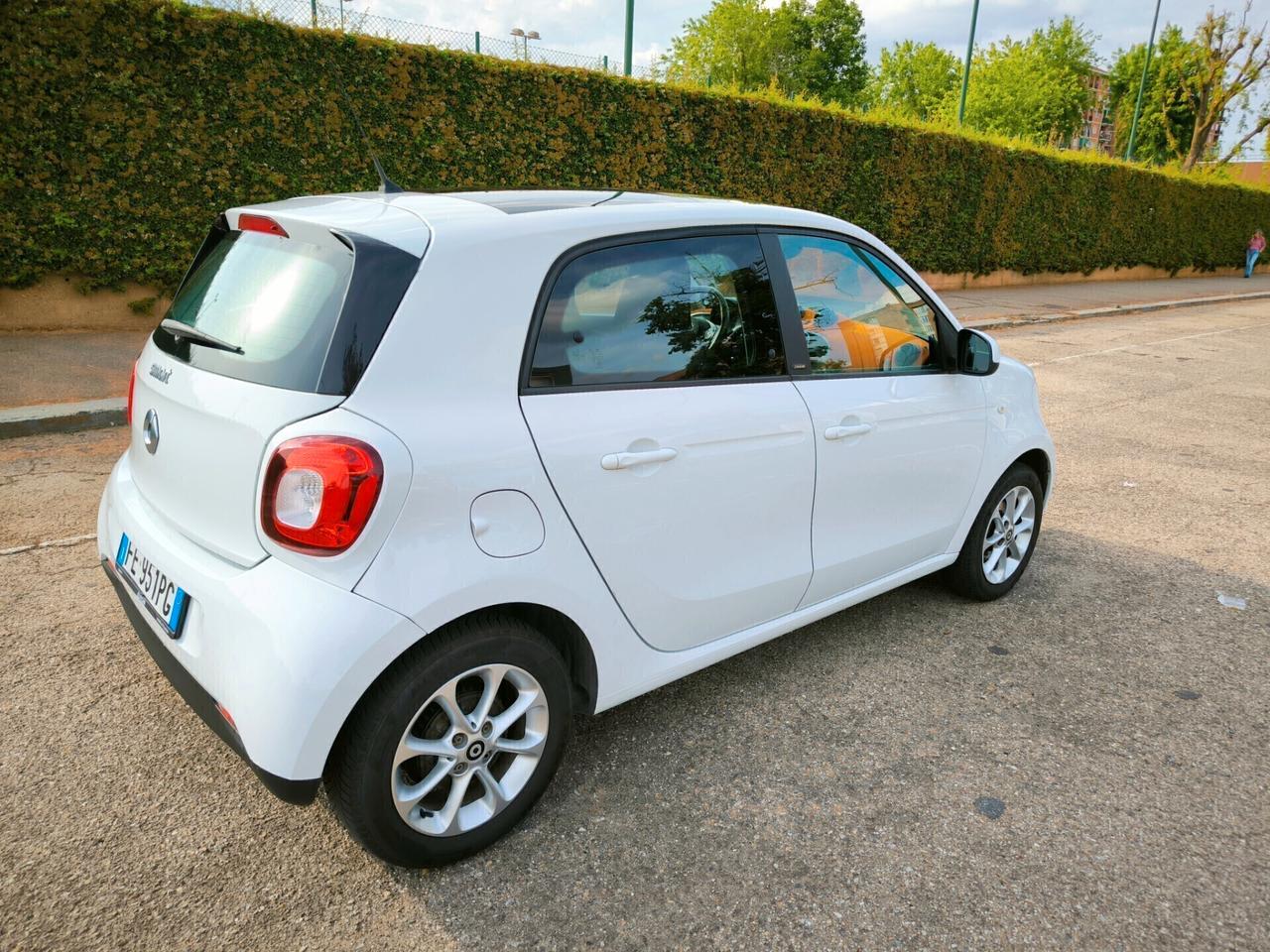 Smart ForFour 70 1.0 Passion