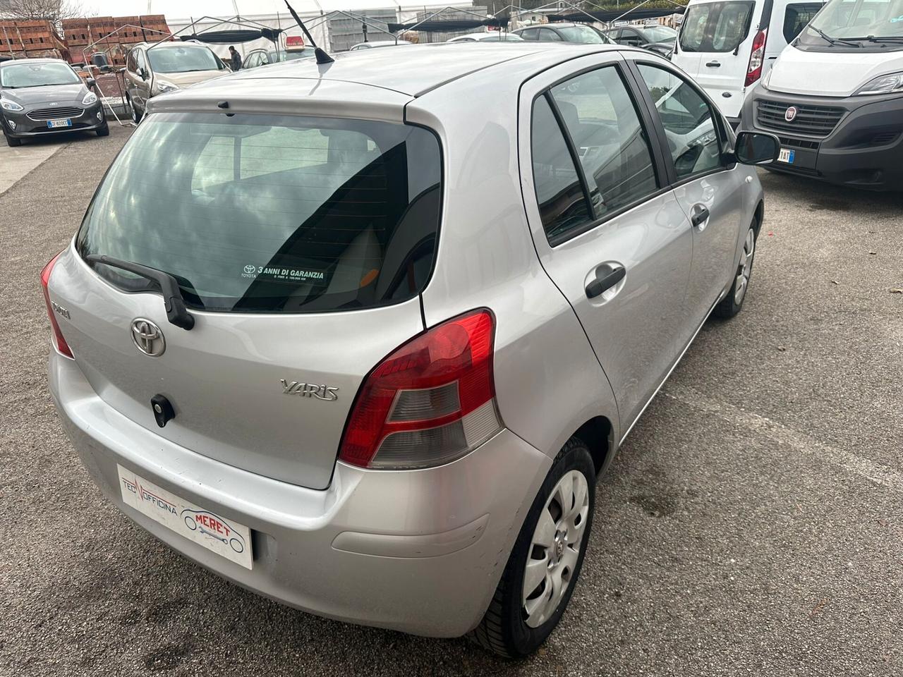 Toyota Yaris 1.0 5 porte Now GPL