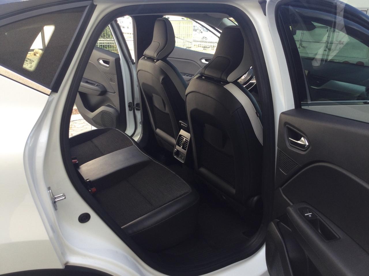 Renault Captur Full Hybrid E-Tech 145 CV Techno