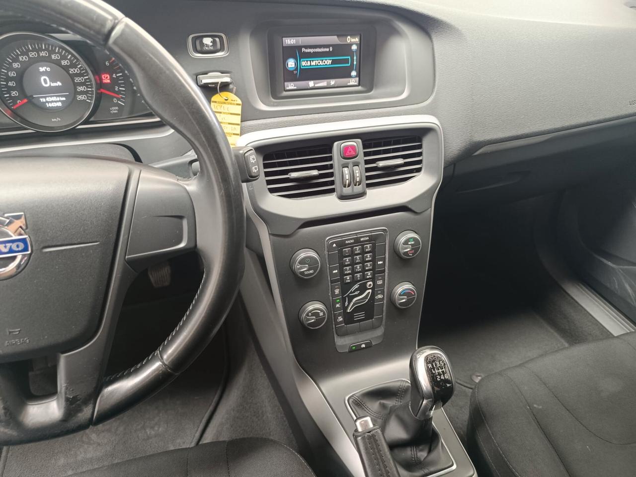 Volvo V40 D2 1.6 Momentum
