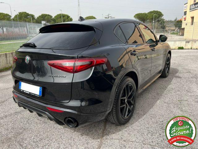 ALFA ROMEO Stelvio 2.2 Q4 TotalBlack Pinze Gialle -2000Rottam.