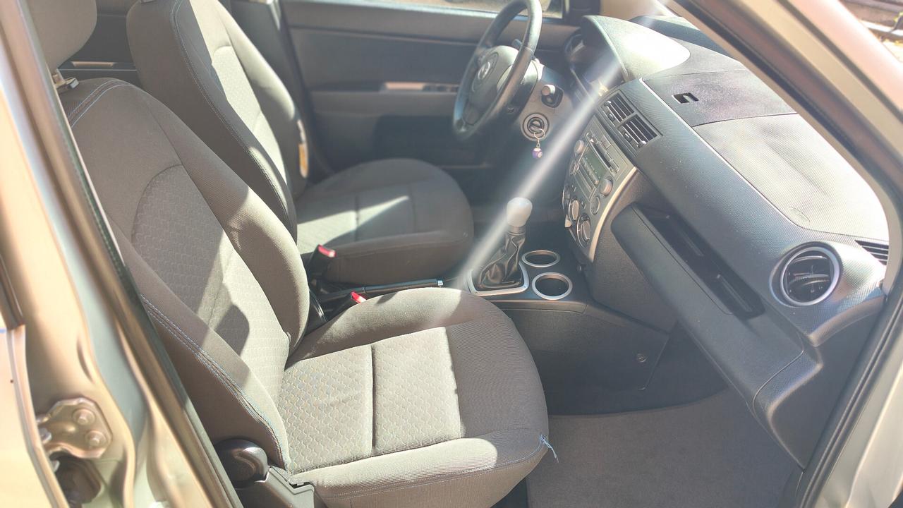 Mazda 2 1.2 16V 5p. Cub