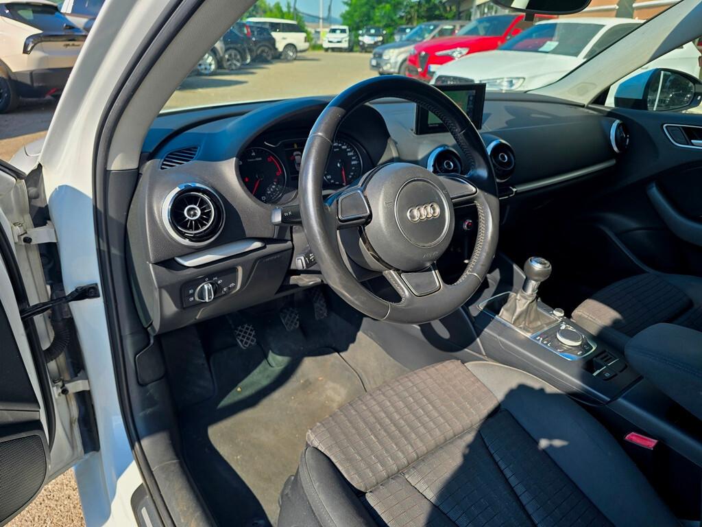 Audi A3 Sedan 1.6 TDI Ambition