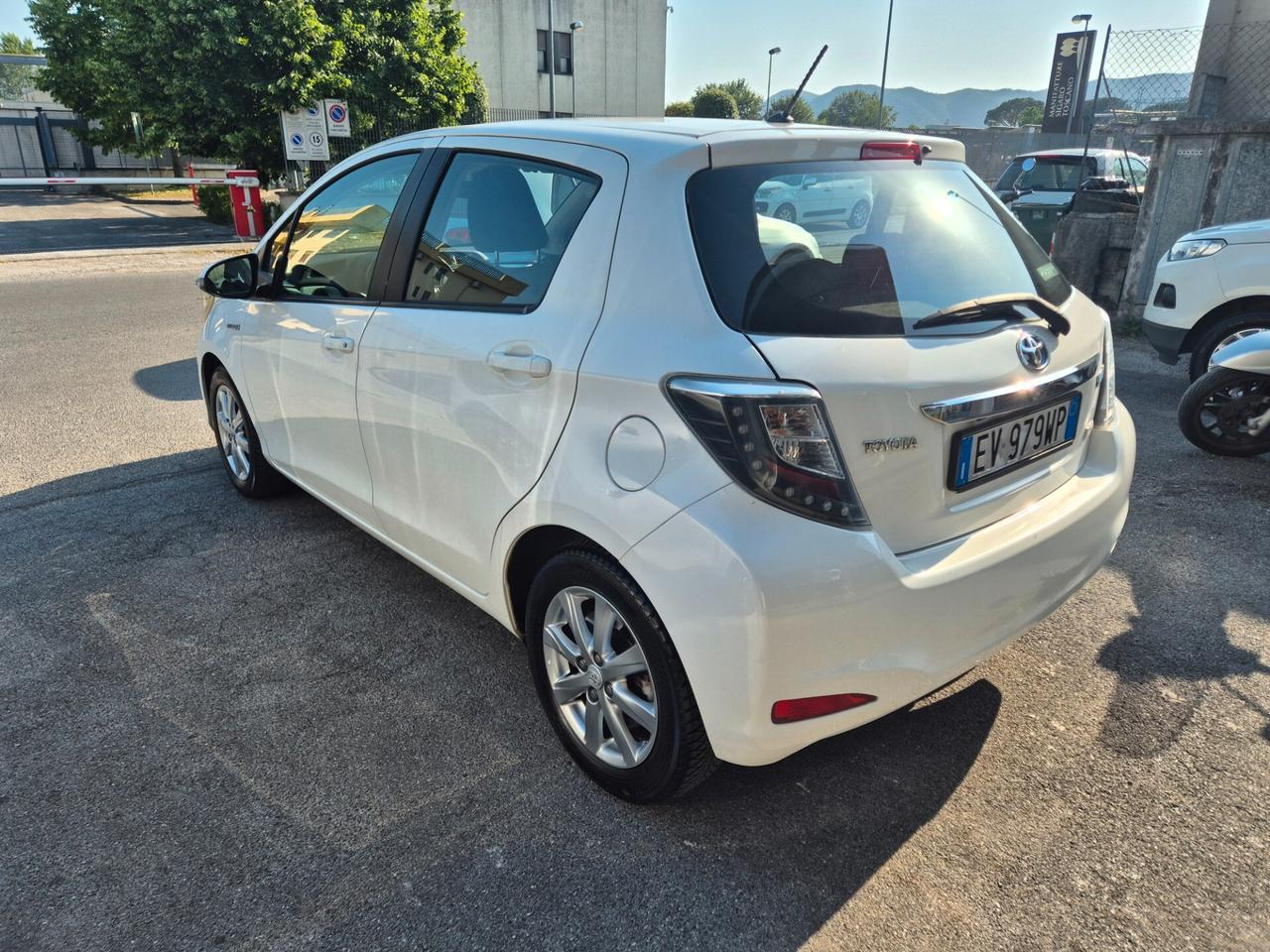 Toyota Yaris 1.5 Hybrid 5 porte Lounge Più