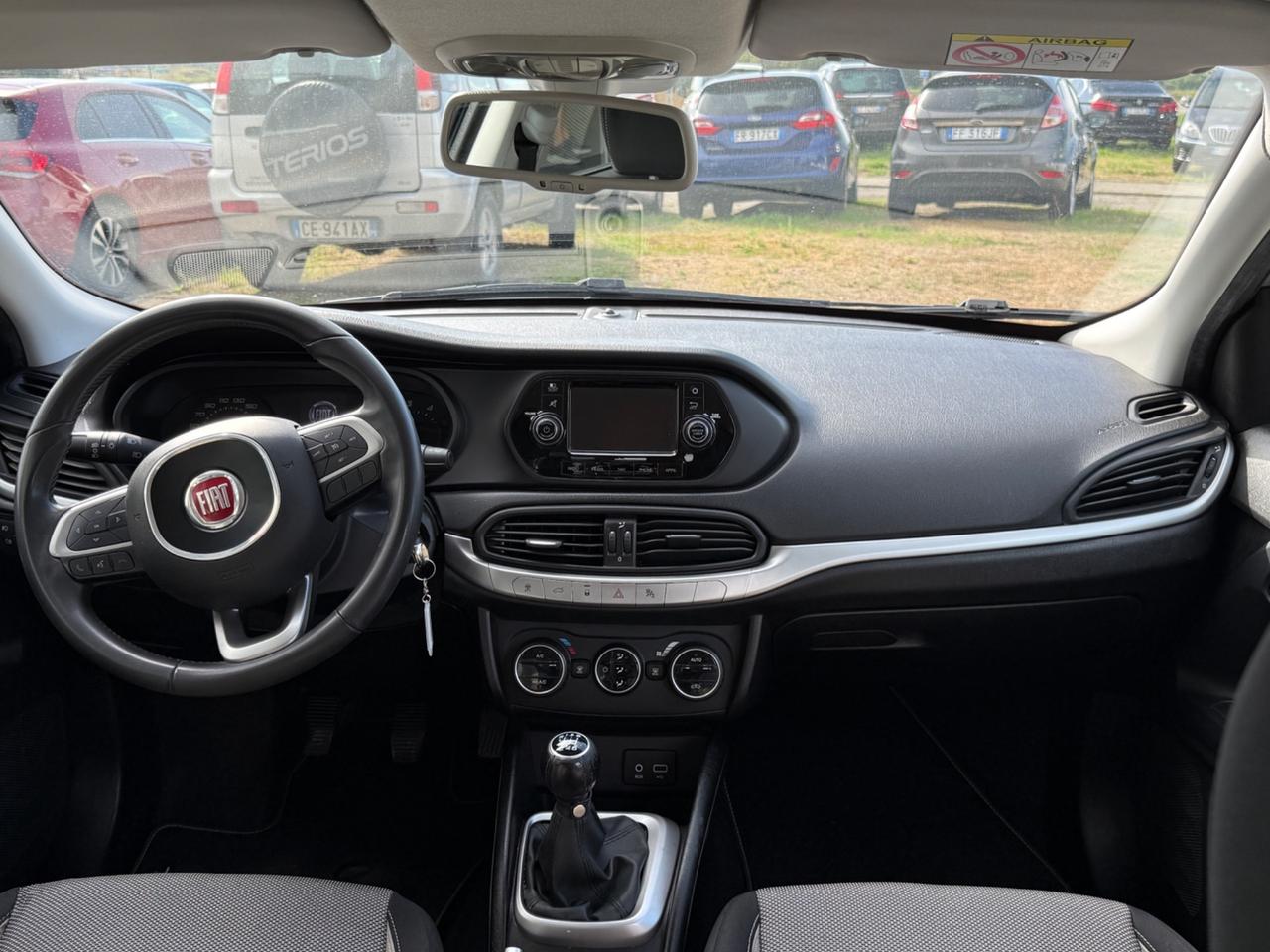 Fiat Tipo 1.6 Mjt 4 porte |CERCHI IN LEGA