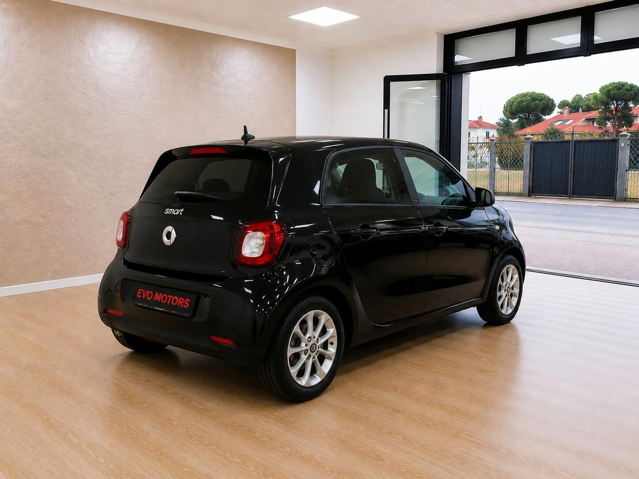 Smart ForFour