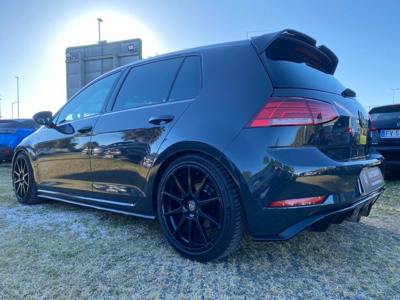 VOLKSWAGEN - Golf - 1.5 TSI 150CV EVO ACT DSG R-Line - FINANZIABILE