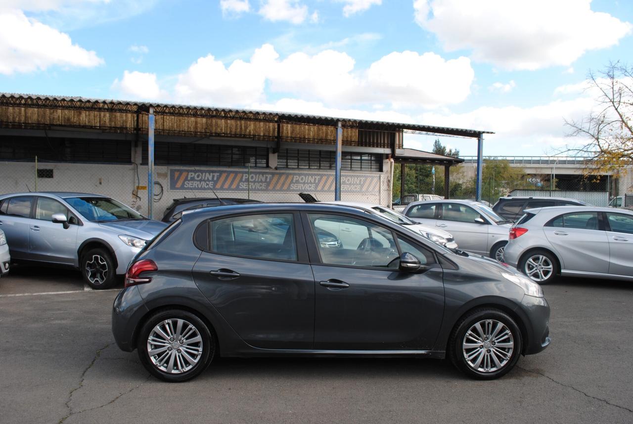 PEUGEOT 208 1.2 82 CV OK NEOPATENTATI