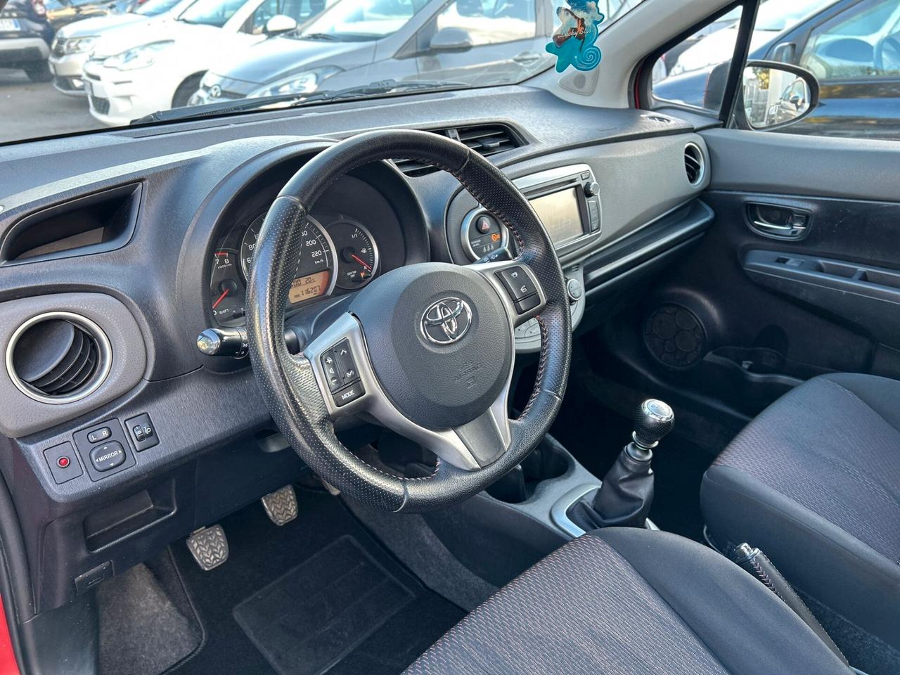 Toyota Yaris 1.3 5 porte Lounge