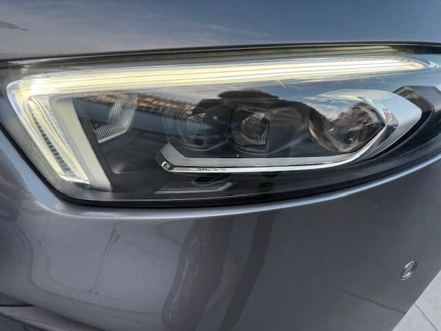 Mercedes-benz A 200 d AMG Premium