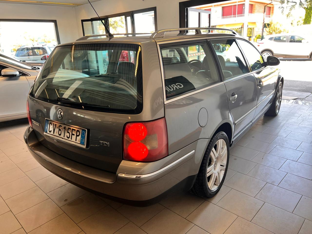 Volkswagen Passat 1.9 TDI/130 CV cat Var. H.line