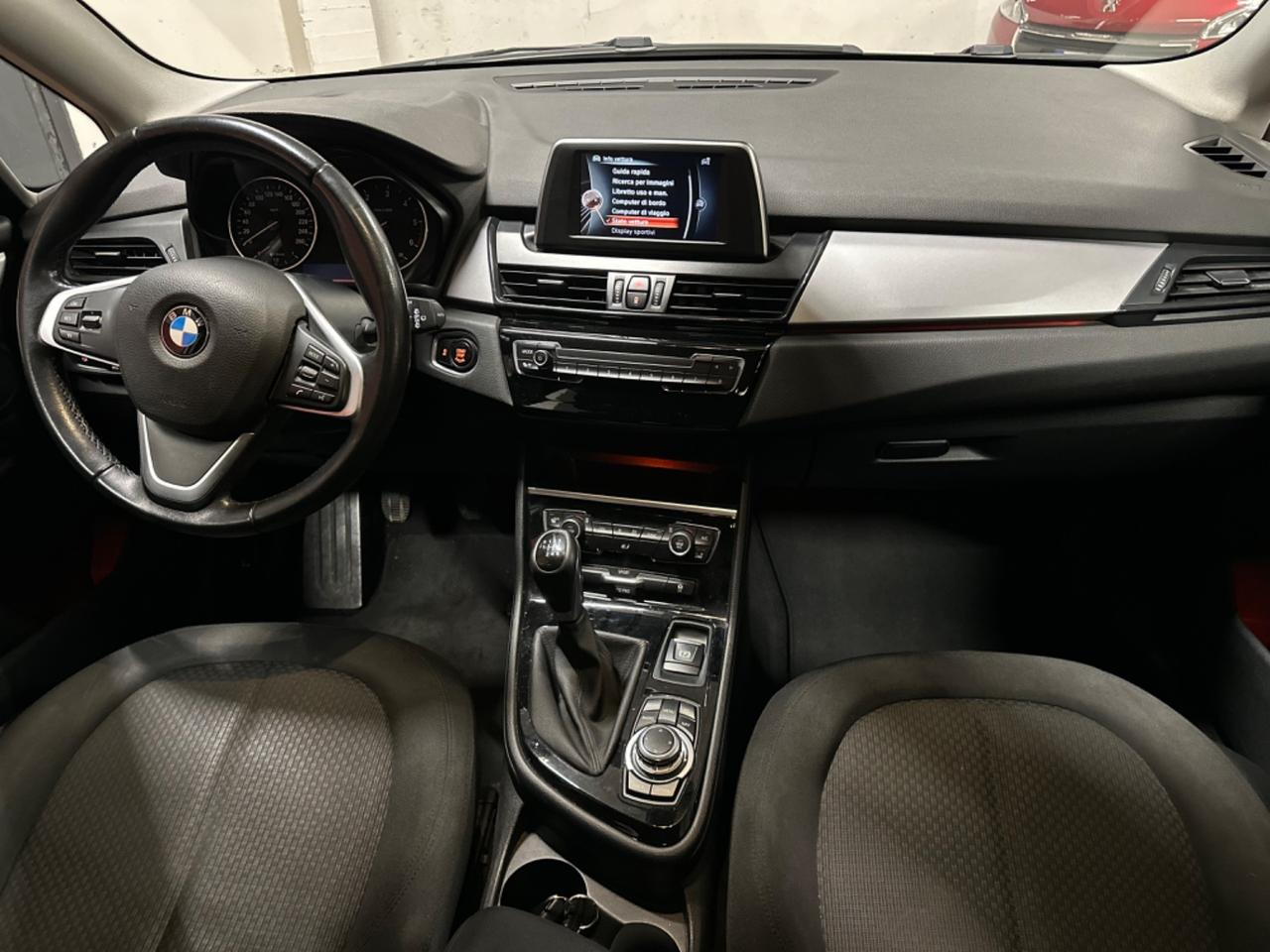 Bmw 2er Active Tourer 214d Advantage