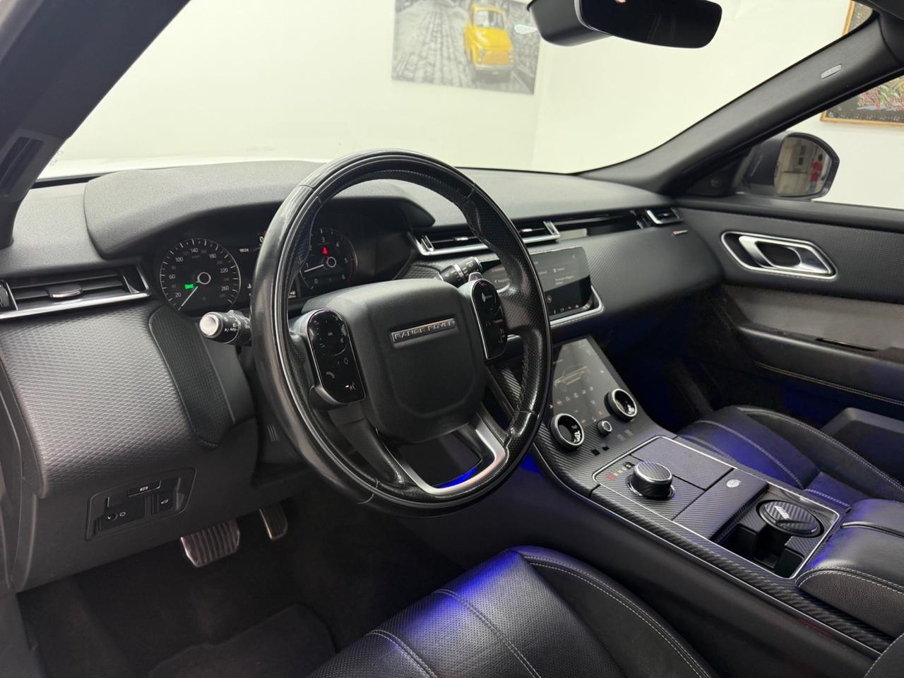 Land Rover Range Velar 2.0 TD4 180 CV R-Dynamic HSE