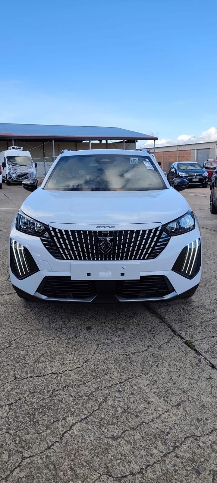 Peugeot 2008 PureTech 100 S&S Allure