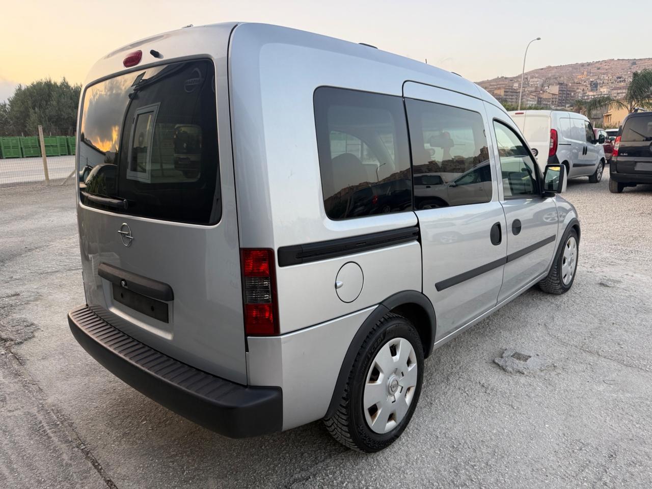 Opel Combo 1.3 CDTI 75CV 5p. Tour Enjoy