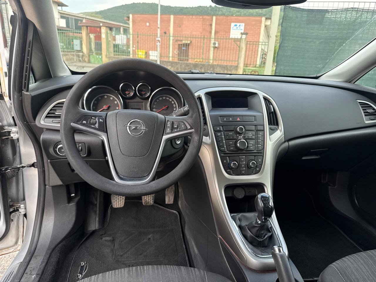 Opel Astra 1.8 16V VVT 5 porte Cosmo