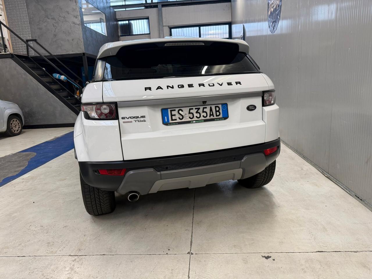 Land Rover Range Evoque 2.2 TD4 5p. Prestige