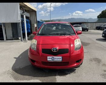 Toyota Yaris 2ª serie 1.0 5 porte Sol