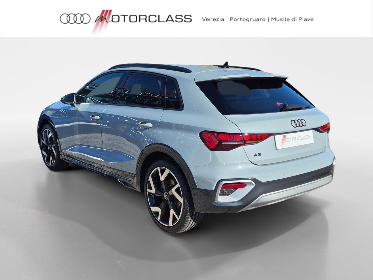 Audi A3 allstreet 2.0 tdi 150cv identity contrast s tronic