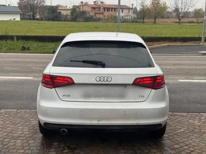 Audi A3 SPB 2.0 TDI 184 CV clean diesel quattro S tronic Ambition