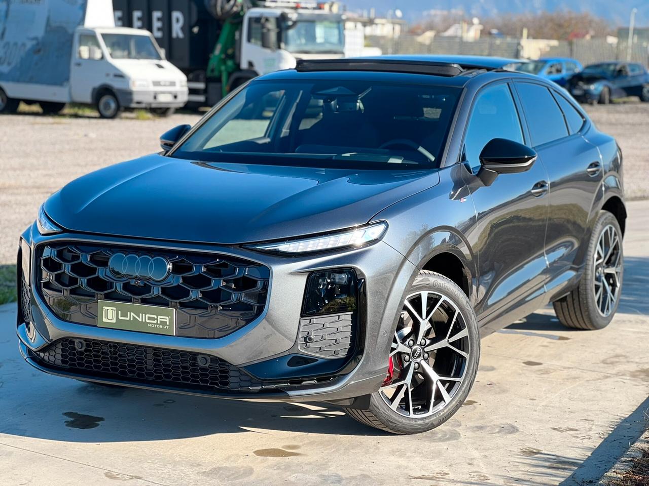 Audi Q3 Sportback 2.0 tdi S line 150cv S-tronic IVA ESPOSTA