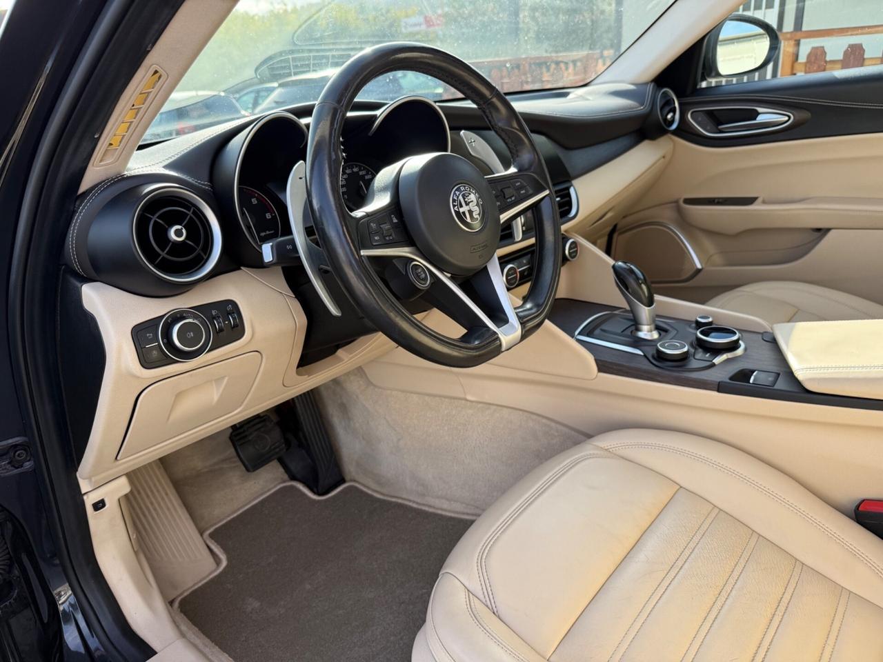 Alfa Romeo Giulia 2.2 TDI 190CV AT8 Tetto apribile