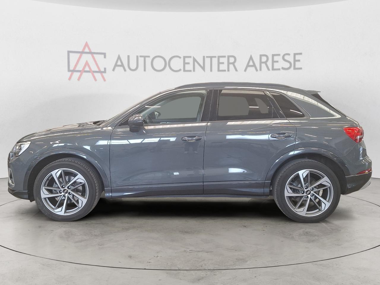 Audi Q3 35 1.5 tfsi mhev Business Advanced s-tronic