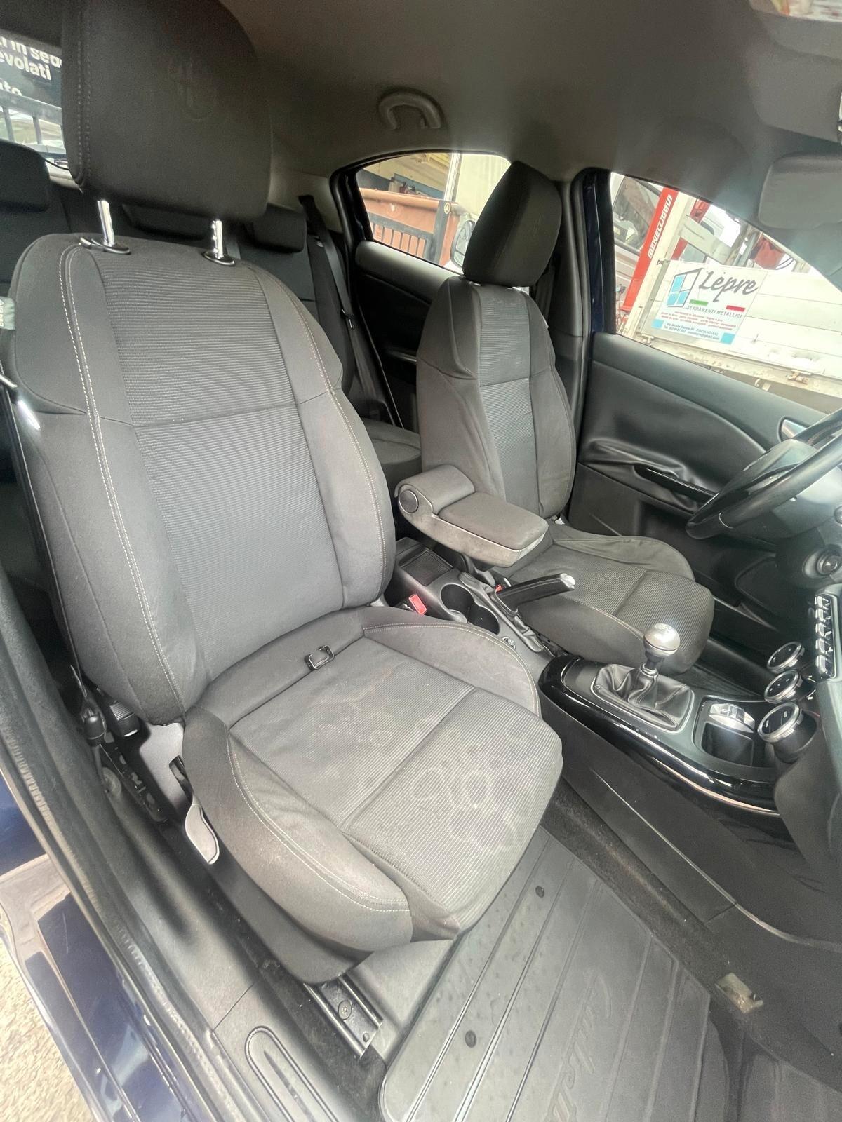 Alfa Romeo Giulietta 1.6 JTDm-2 105 CV Distinctive