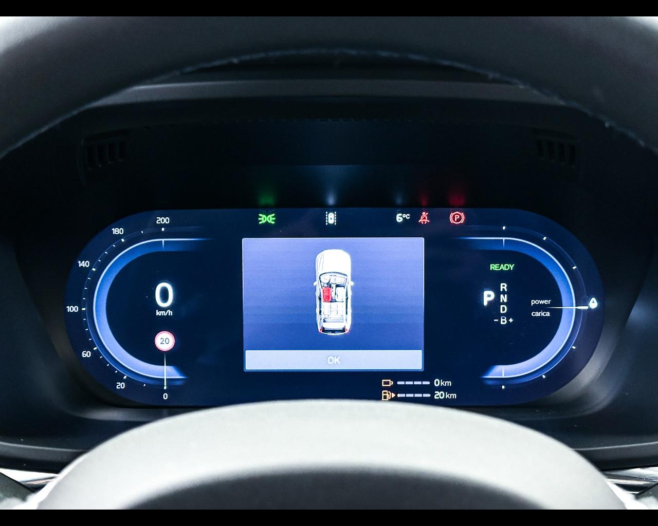 VOLVO XC60 (2017-->) - XC60 T6 Plug-in hybrid AWD automatico Core