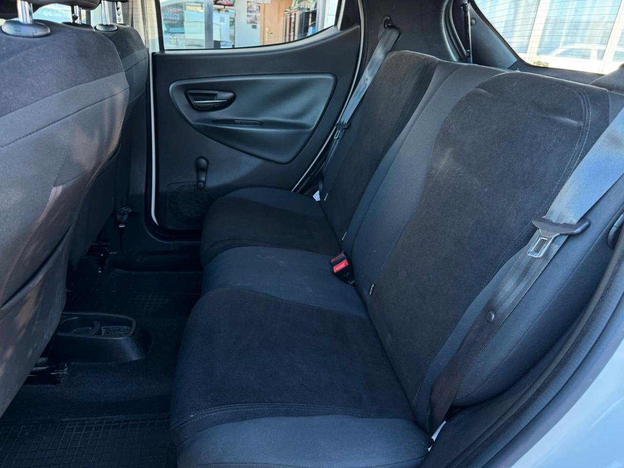 Lancia Ypsilon 0.9 TwinAir 85 CV 5 porte Metano Ecochic Gold