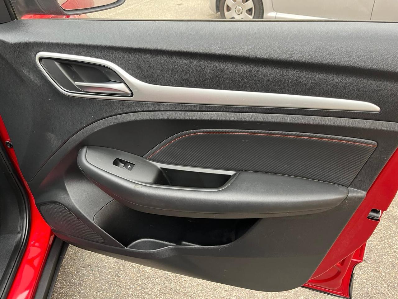 Mg ZS 1.0T-GDI Luxury OK NEOPATENTATI