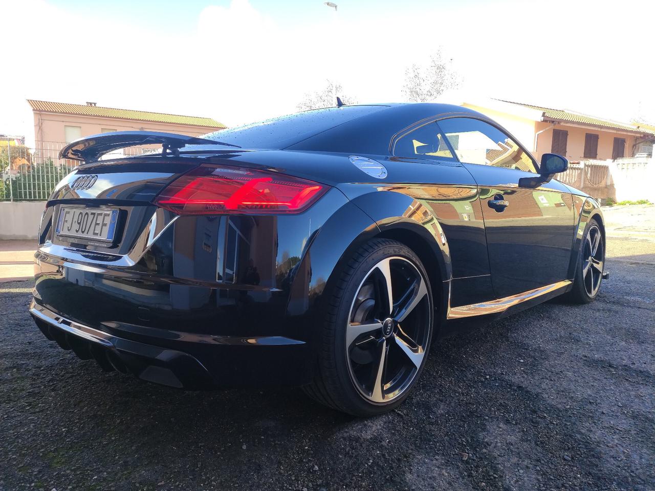 Audi TT Coupé 2.0 TFSI S-Line 230cv