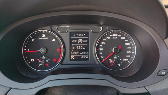 AUDI Q3 2.0 TDI 120 CV S tronic Business