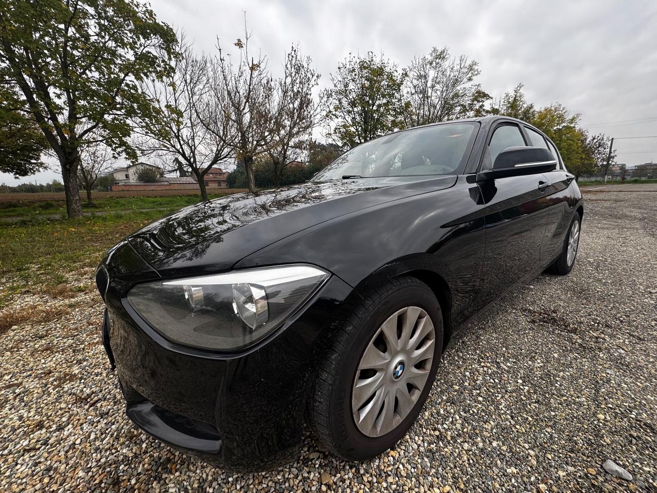 Bmw 116 116d 5p. Urban