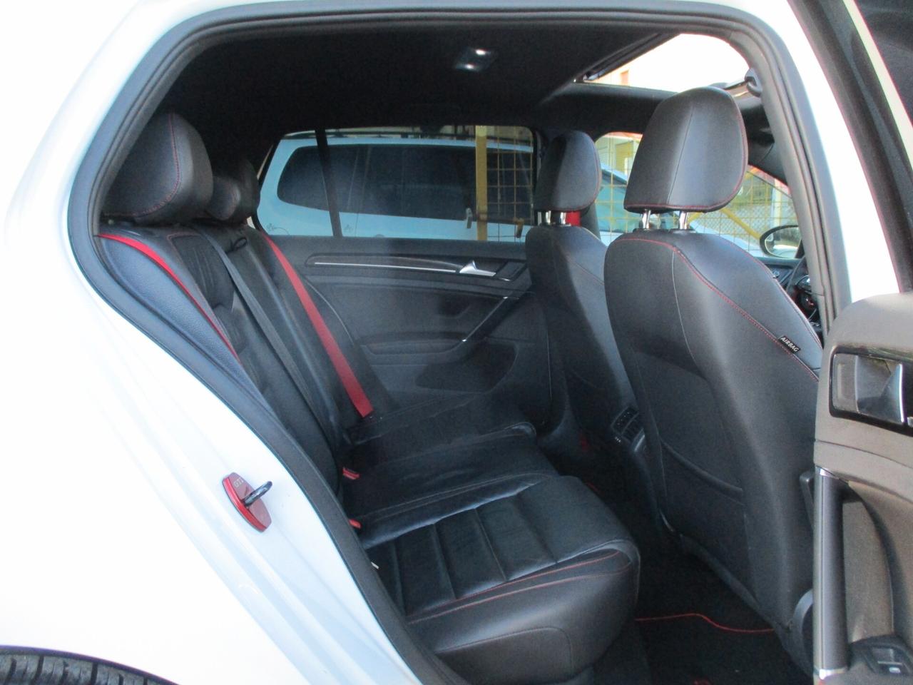 Volkswagen Golf GTI 2.0 DSG 211 CV STRAFULL!!!