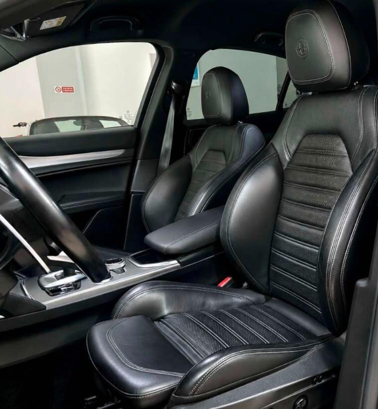 Alfa Romeo Stelvio 2.2 t VELOCE Q4 210 cv AT8