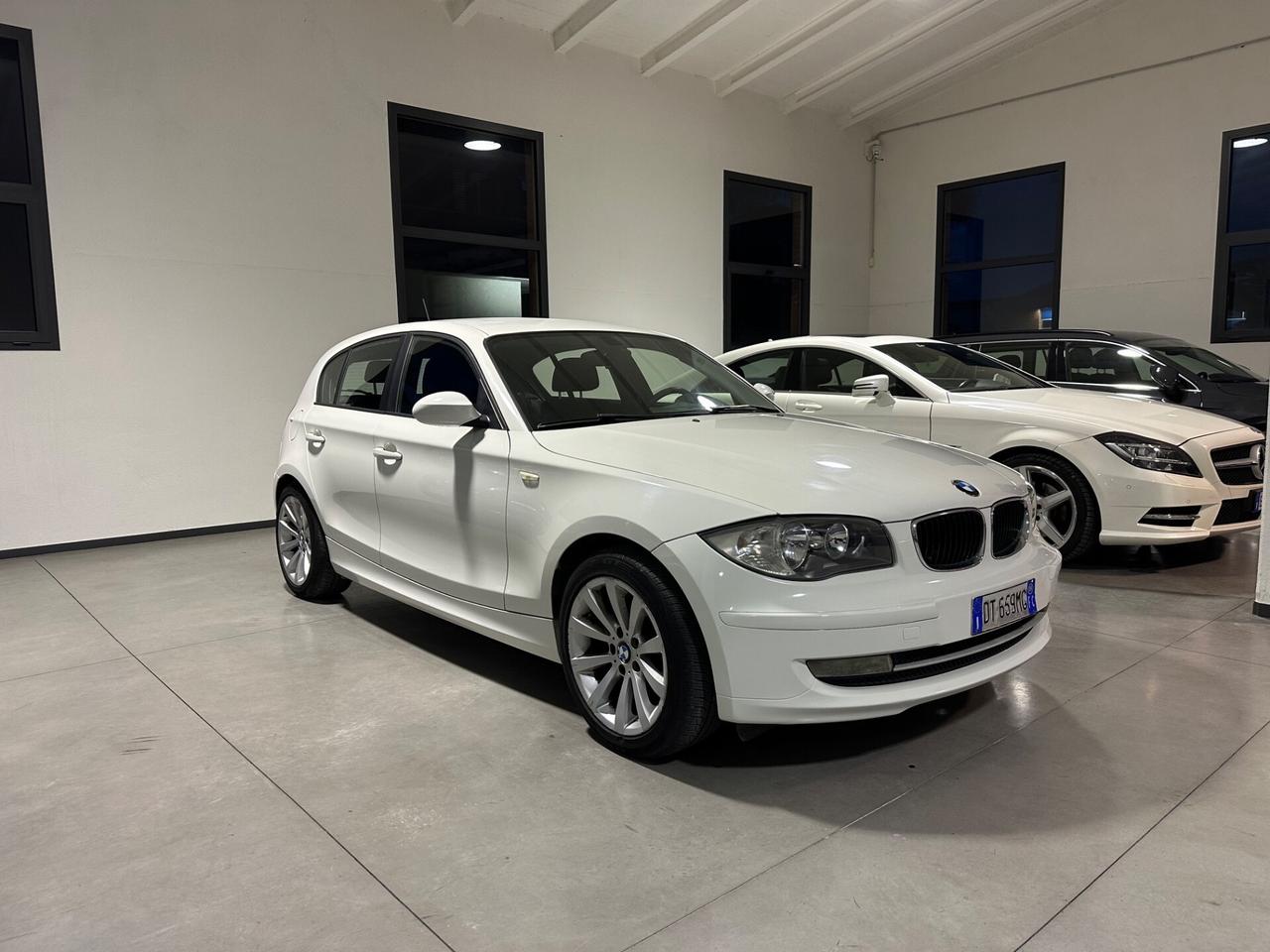 Bmw 116 116i cat 5 porte Futura