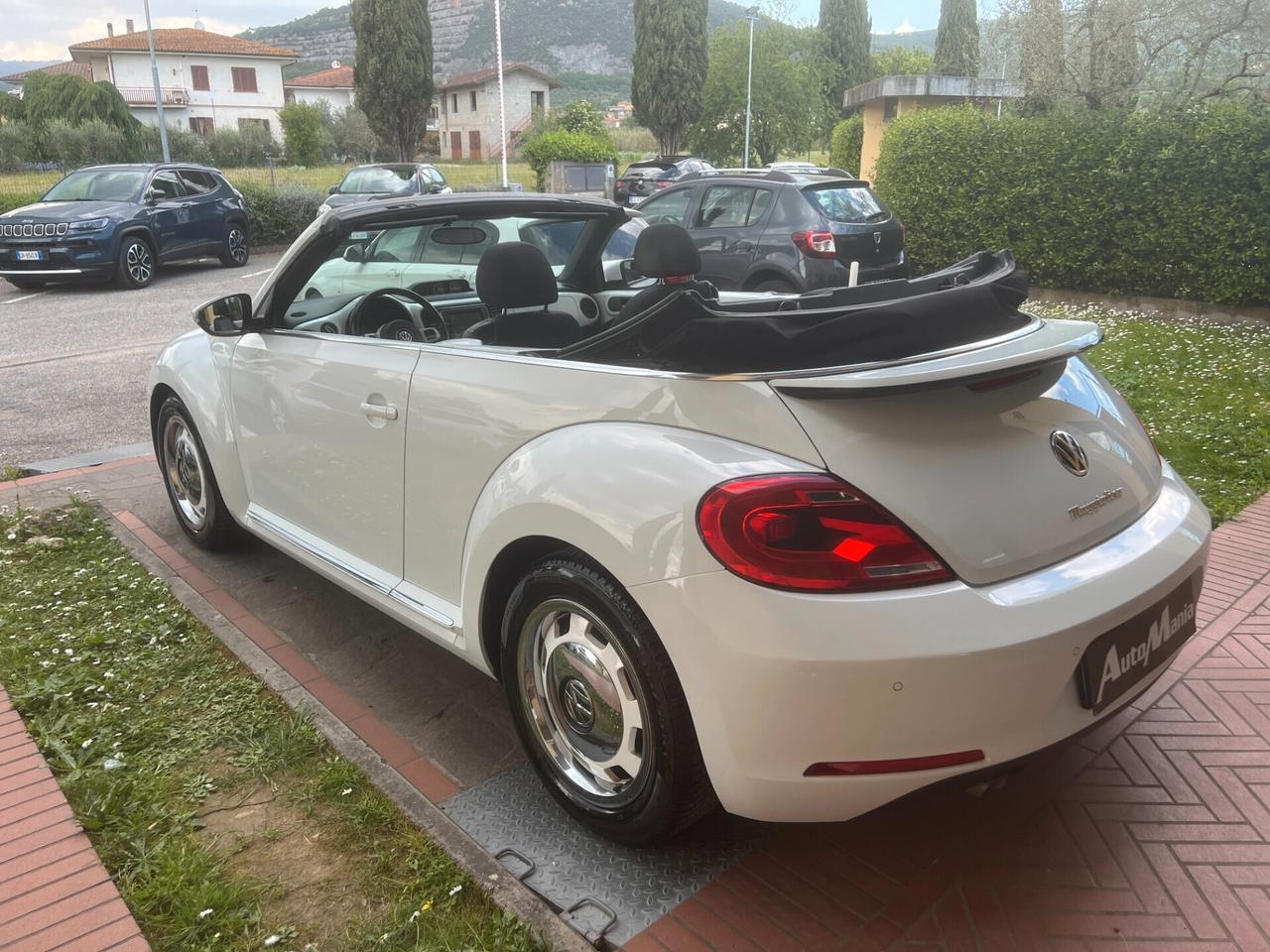 Volkswagen Maggiolino Cabrio 2.0 TDI Design BlueMotion Technology