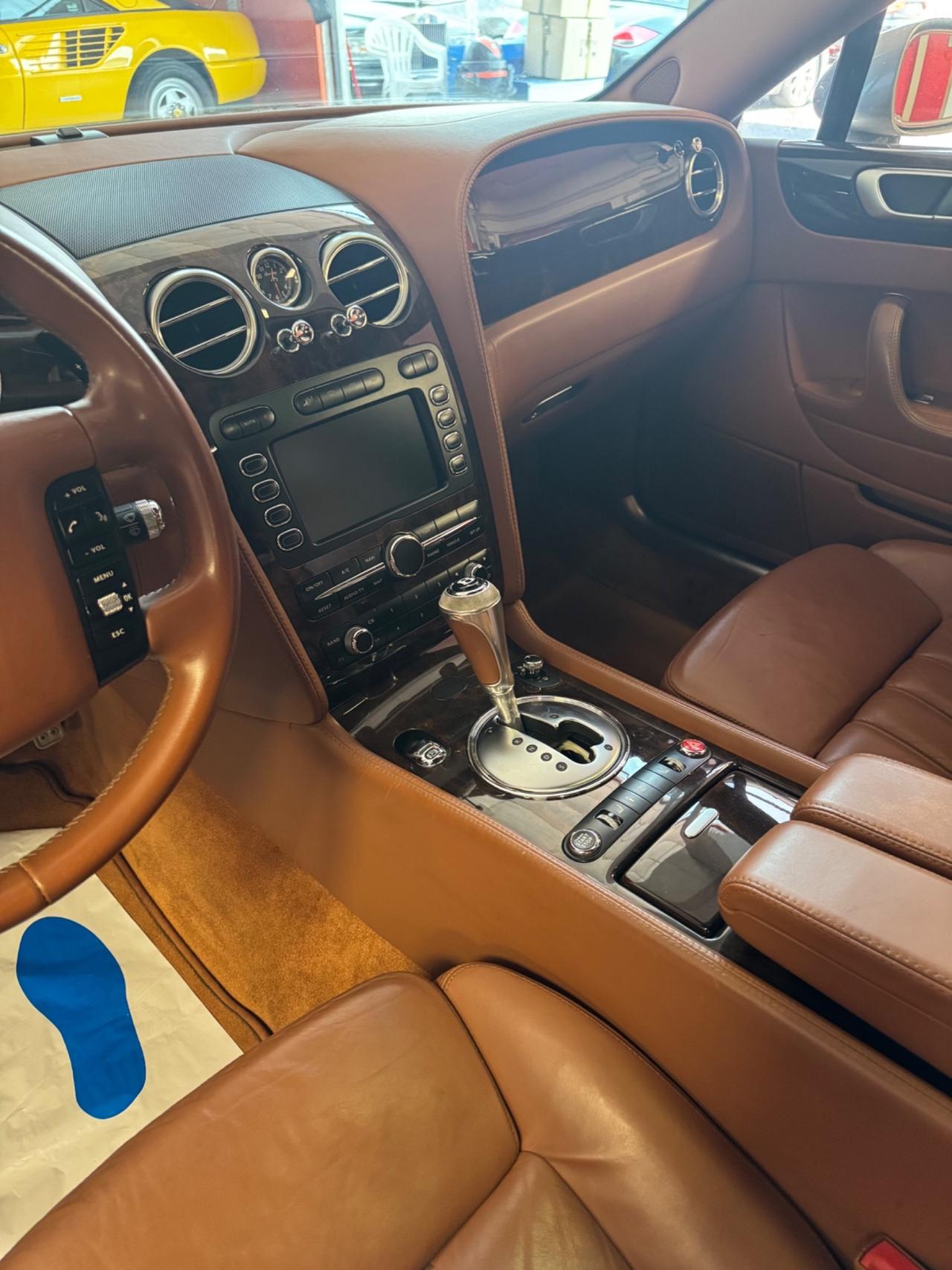 Bentley Flying Spur 6.0 PERMUTE
