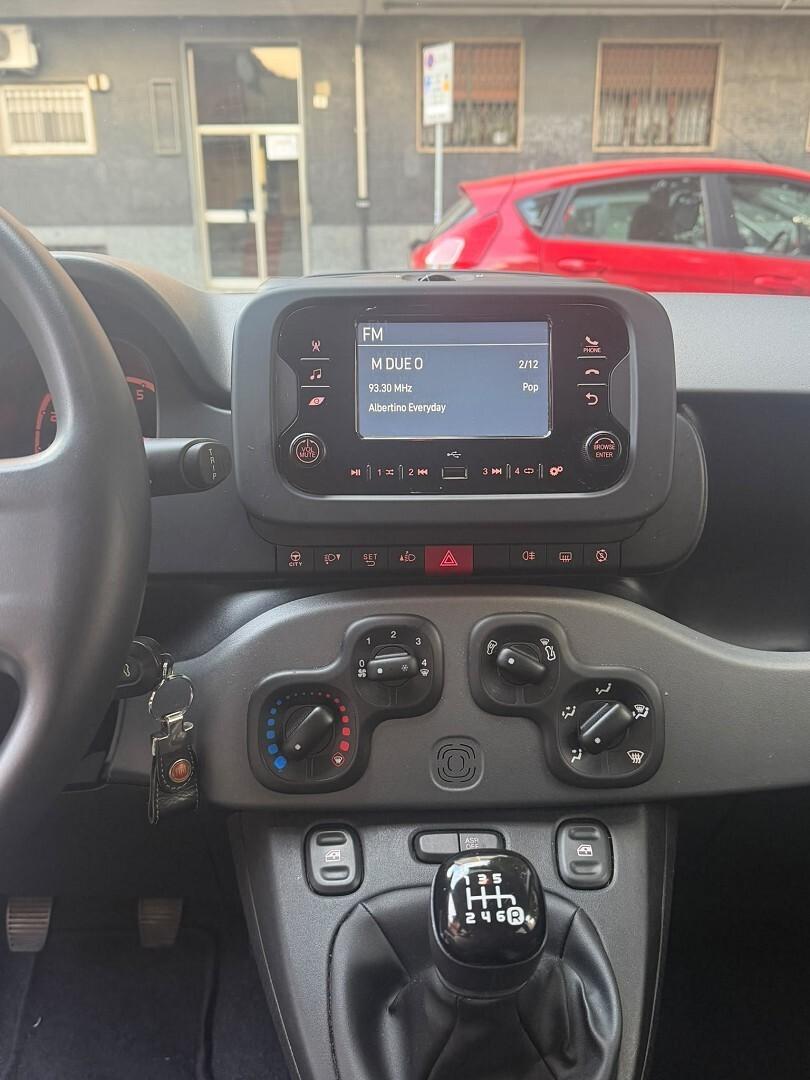 Fiat Panda Hybrid 27.000km NO VINCOLI FINANZIARI