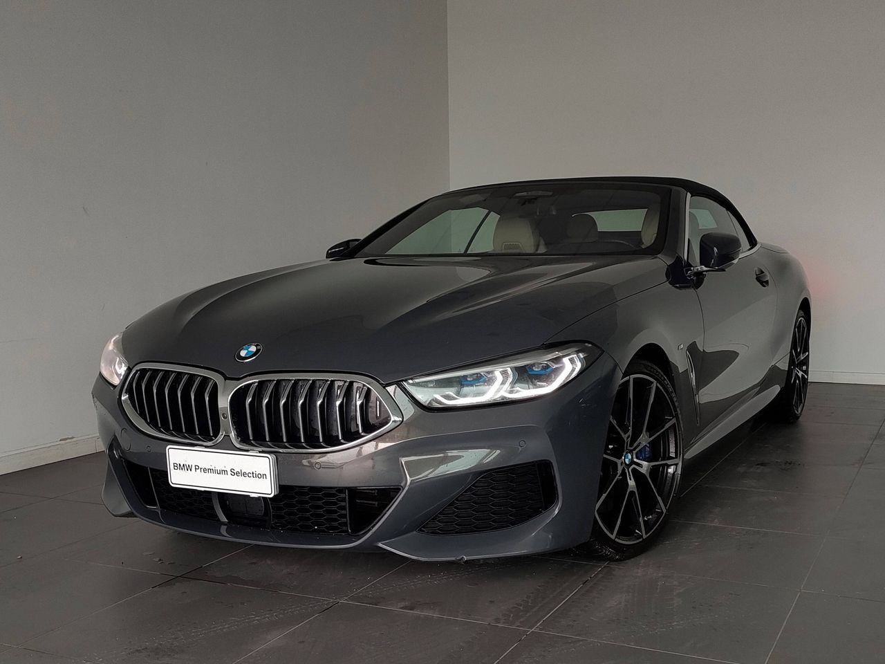 BMW Serie 8 G14 2018 840d Cabrio xdrive Individual Composition MSport auto